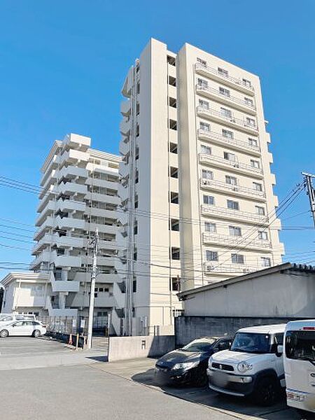 apartment 群馬県太田市飯田町
地図を見る