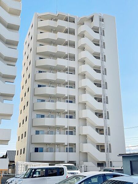 apartment 群馬県太田市飯田町
地図を見る