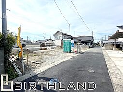 吹抜で開放感たっぷり南相馬市原町区日の出町　原町第二小・ 1号棟