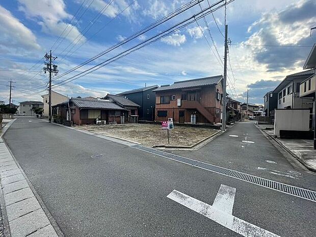 前面道路含む現地写真