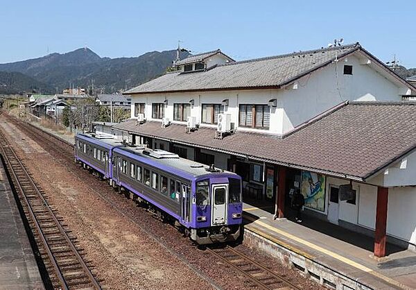 JR関駅 1710m