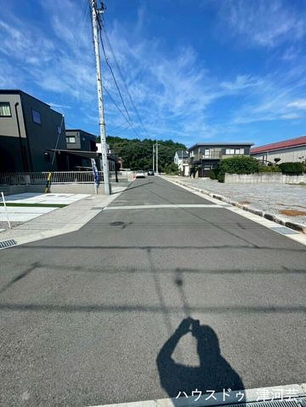 前面道路含む現地写真