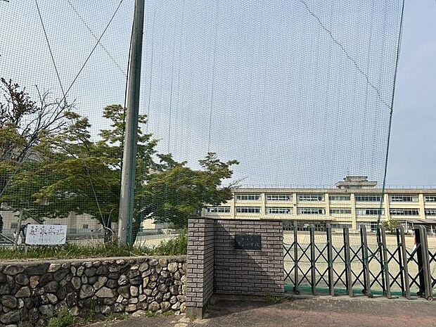 養正小学校 1680m