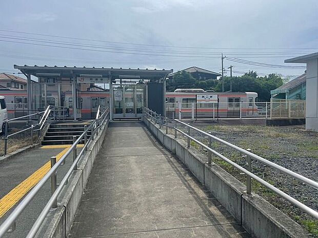 阿漕駅 1150m