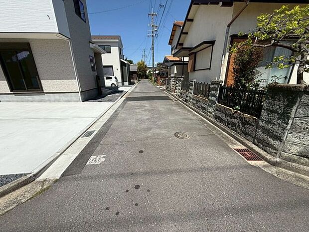 前面道路含む現地写真
