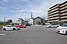 駐車場：【敷地外駐車場】敷地内駐車場・第1敷地外駐車場・第2敷地外駐車場と駐車場もたくさんあります！