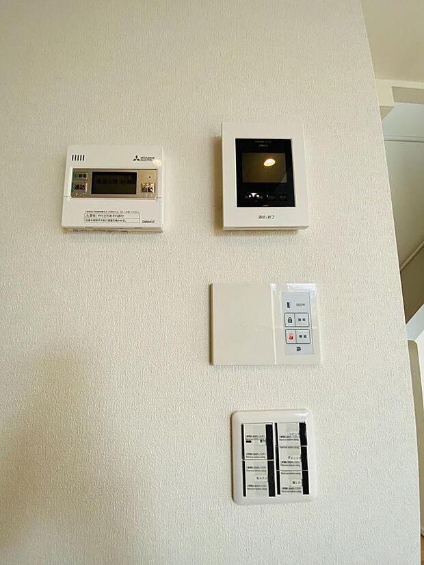 各種壁付リモコン※掲載写真は同一モデルの施工事例です。本物件とは仕様・設備・色等が異なる場合があります
