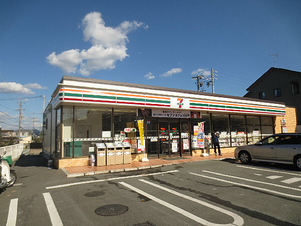 セブンイレブン 湖西駅南1丁目店（444m）