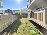その他：住戸に付いた専用庭スペース。外からの視線を程よく抑えつつ、ガーデニングやくつろぎの時間を楽しめます。暮らしにゆとりを添える、うれしい屋外空間です。