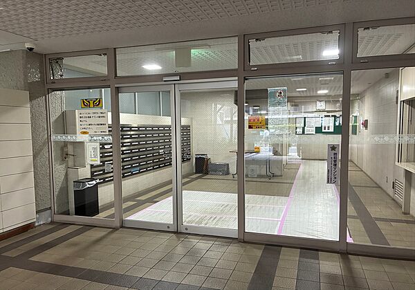 エントランスを拡大表示