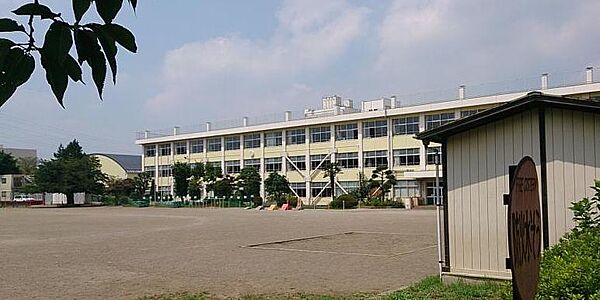 detached 茨城県高萩市大字石滝
地図を見る