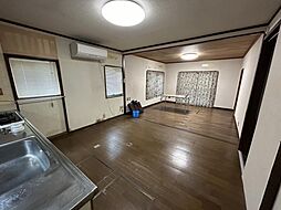 敦賀市沓見　戸建て 6LDKのリビング/ダイニング