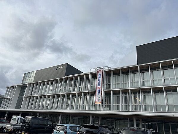 越前町役場まで950ｍ（徒歩12分）です。