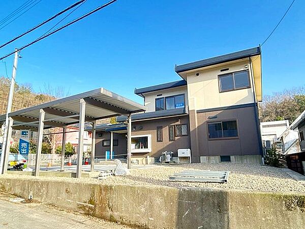 【リフォーム済】外壁、屋根は全面塗装を行いました。
