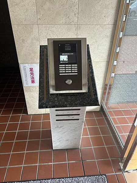 オートロック付きです。