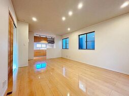 立川市砂川町8丁目 3LDKのリビング/ダイニング