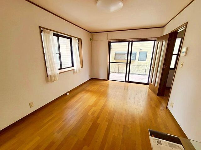 リビング/ダイニング 八王子市中野上町4丁目