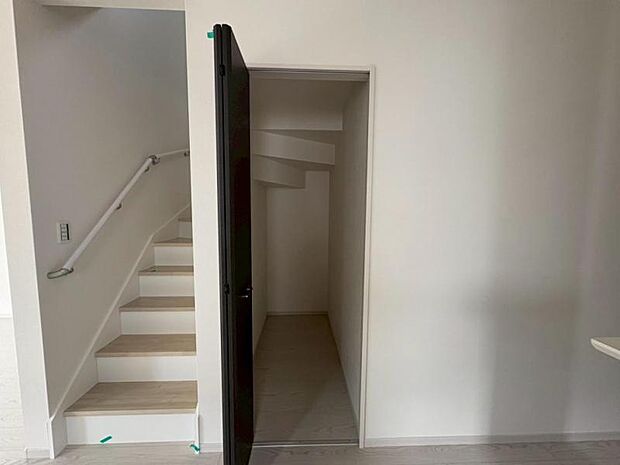 【2025年8月撮影】リビング収納