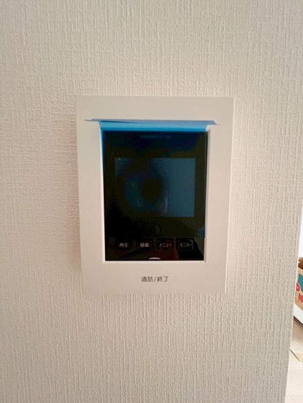 【2025年10月撮影/建築中】TVモニター付きインターフォン