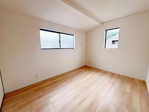 【2025年10月撮影/建築中】