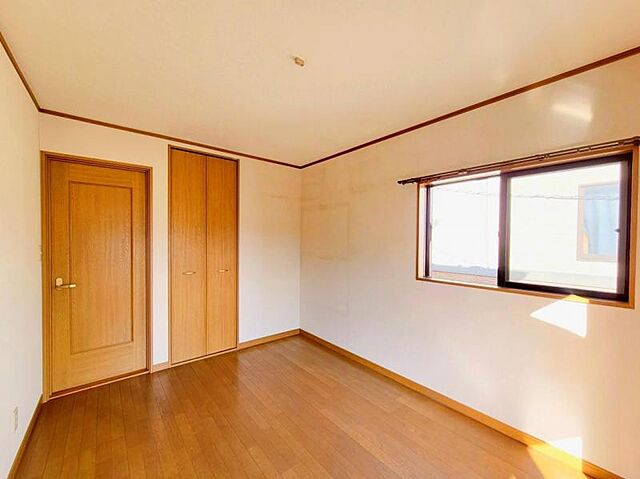 室内 日野市日野台2丁目