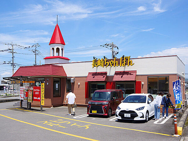 リンガーハット大村松原店（徒歩20分　約1.6km）