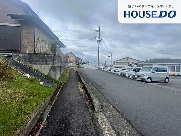 前面道路含む現地写真