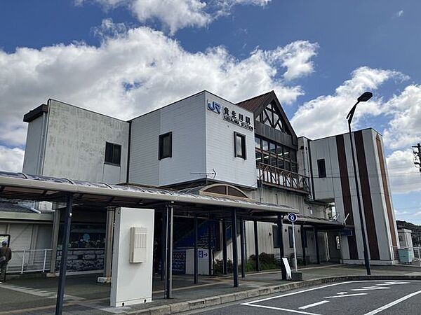 貴生川駅 2520m