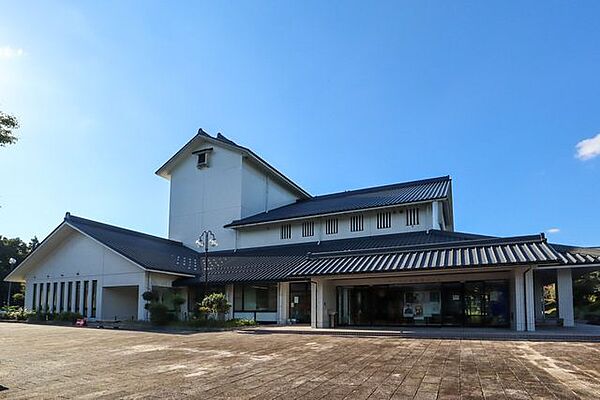 あいの土山文化ホール 3670m