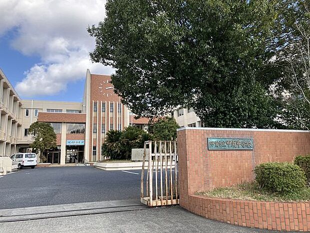 甲南中学校 1470m