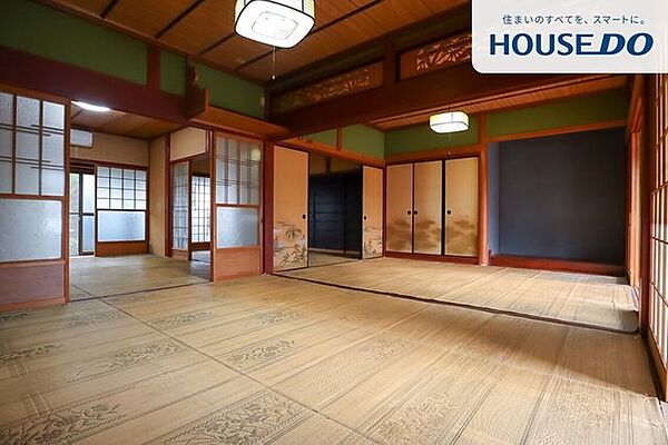 収納や窓があって使いやすい一部屋。