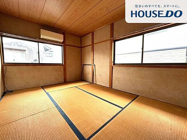 2階6帖の和室