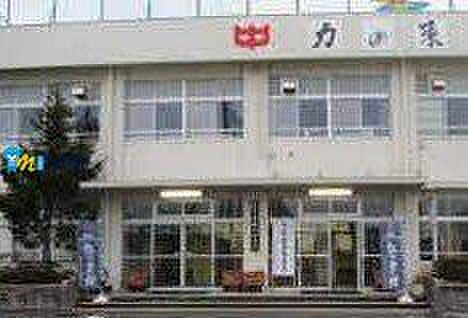 新潟市立東新潟中学校 徒歩20分。 1600m