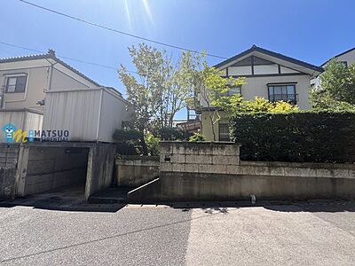外観：西区青山2丁目にございます、中古戸建です。