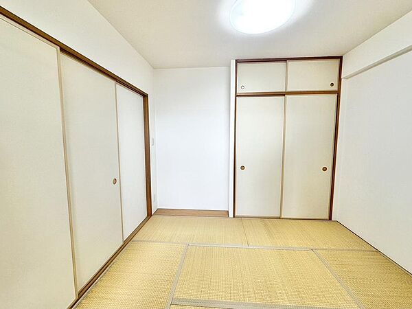 apartment 茨城県古河市平和町11-3
地図を見る