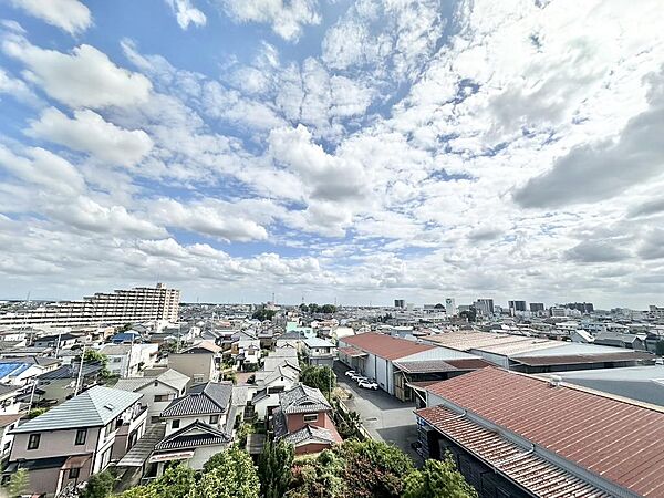 apartment 茨城県古河市平和町11-3
地図を見る
