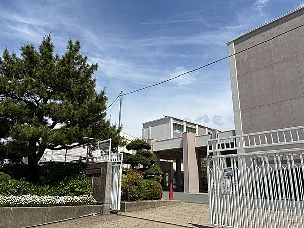 星和台中学校まで徒歩12分！