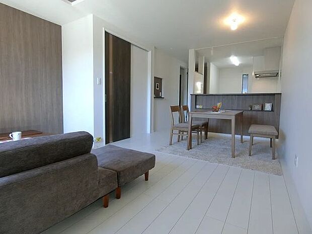 18.2帖の広々リビング♪