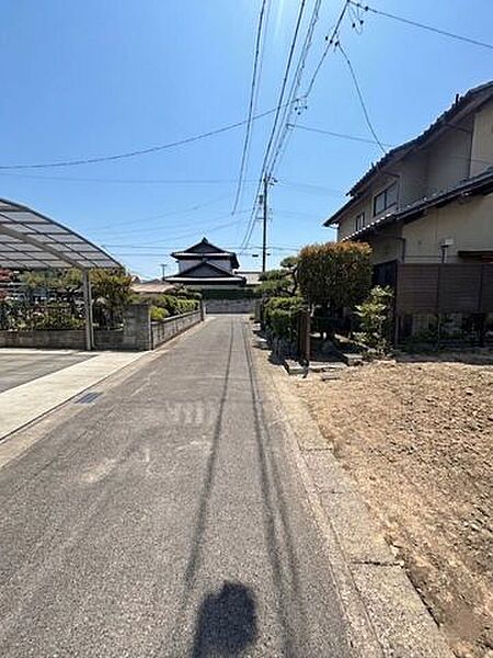 前面道路含む現地写真