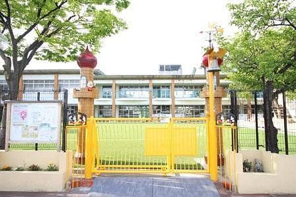 西春幼稚園 290m