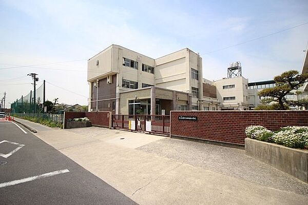 師勝南小学校 800m
