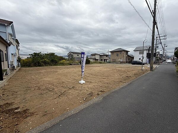 全5区画の新築用地！閑静な住宅街の中にあります！現地（2025年10月）撮影