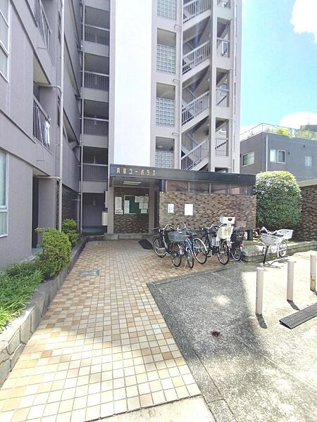 エントランスアプローチ
