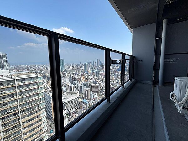 北東向きバルコニー