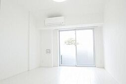 プレミアムキューブ下北沢 201 2階1Kのリビング/ダイニング