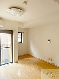 目白第二欅マンション 102 1階ワンルームのリビング/ダイニング