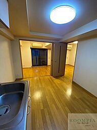 ルーブル飯田橋 408 4階2DKのリビング/ダイニング