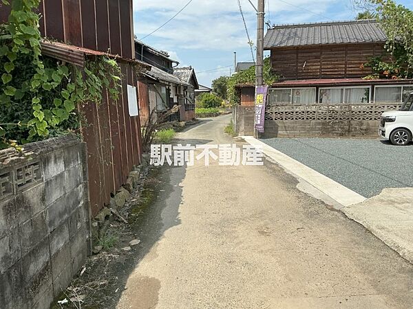 現地