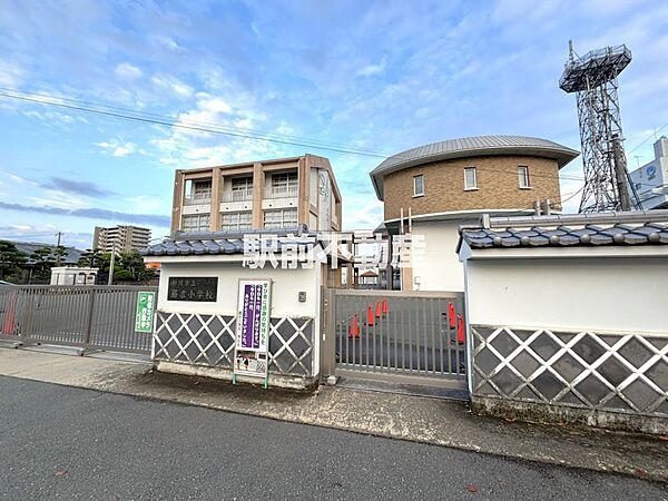 藤吉小学校