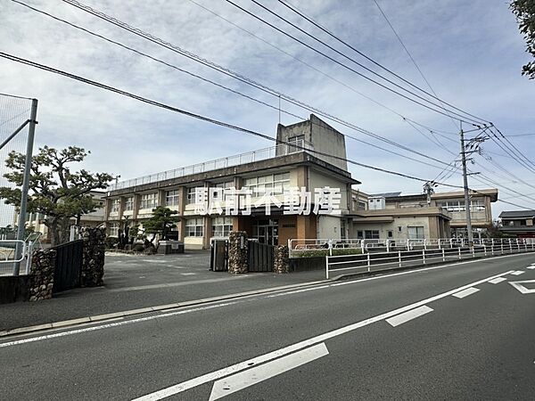 二川小学校